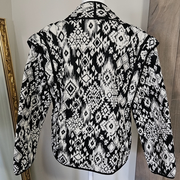 SAVIDA Black/white quilted Printed open front blazer. Size XXS - Picture 10 of 16